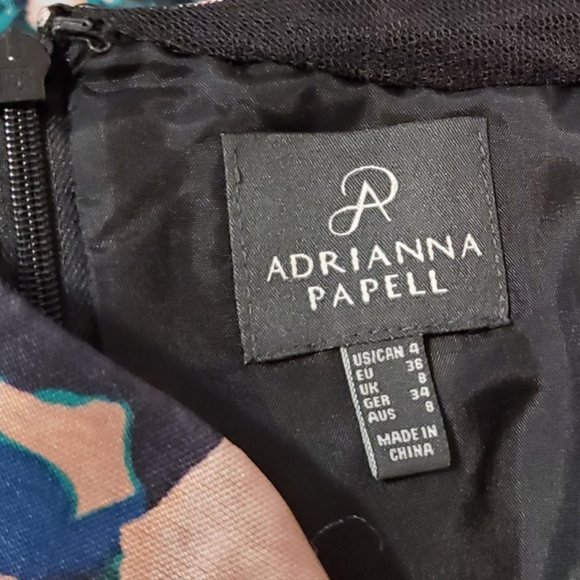 Adrianna Papell long gown - Picture 5 of 7